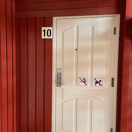 Lassiebyn 10 Entire Apartment With Parking & Kitchen Branäs المظهر الخارجي الصورة